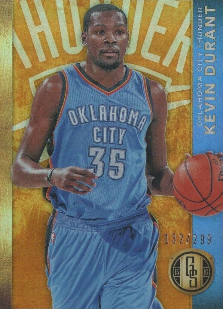 2015 Panini Gold Standard Kevin Durant #130 Basketball Card