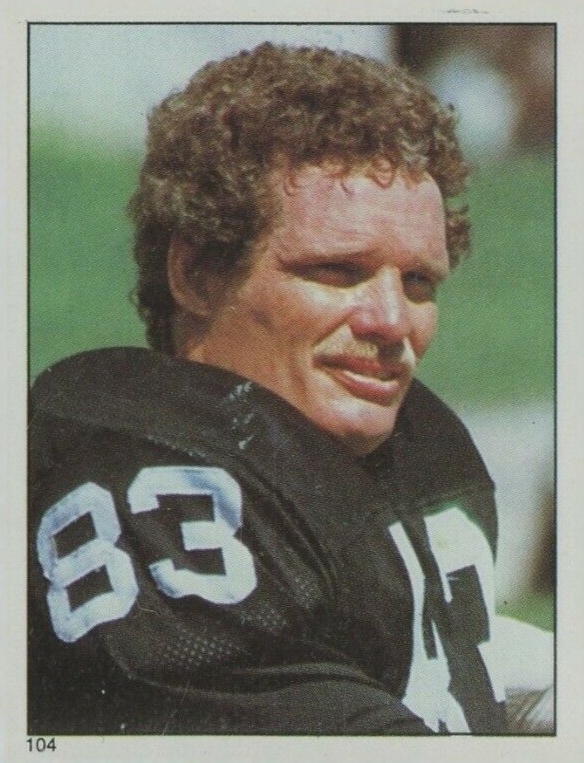 1981 Topps Stickers Ted Hendricks #104 Football Card