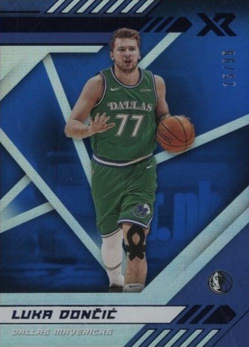 2020 Panini Chronicles Luka Doncic #300 Basketball Card