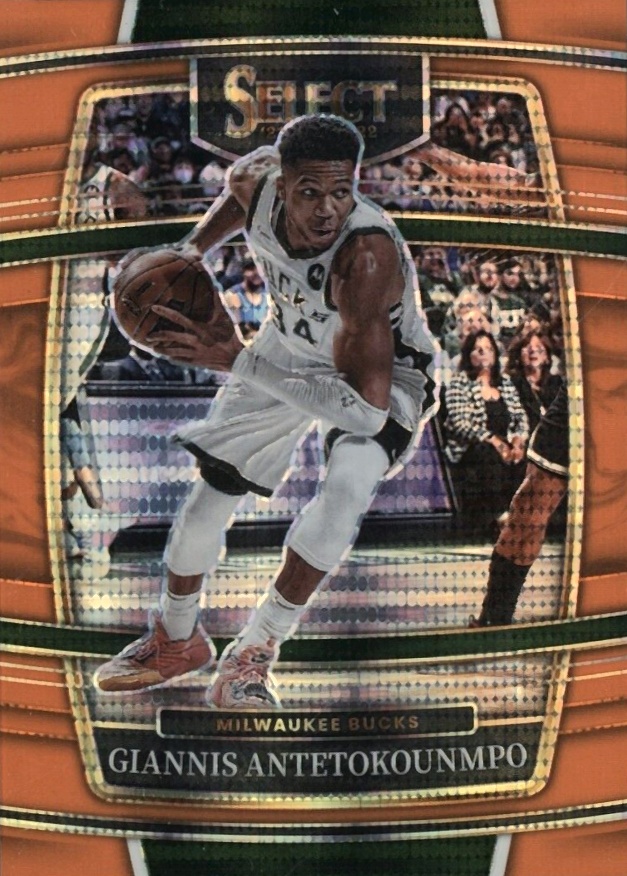 2021 Panini Select Giannis Antetokounmpo #35 Basketball Card