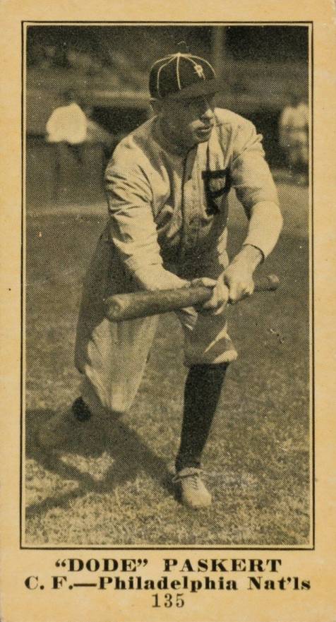 1916 Famous & Barr Co. Dode Paskert #135 Baseball Card