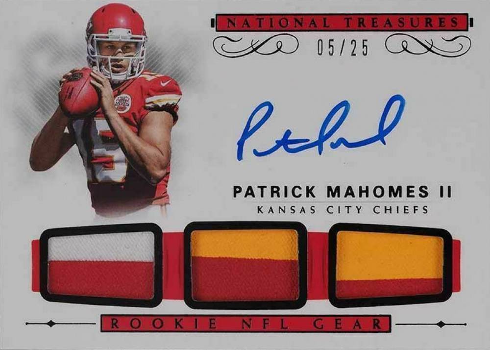 2017 Panini National Treasures Rookie NFL Gear Signature Trios Patrick Mahomes II #PM Football Card