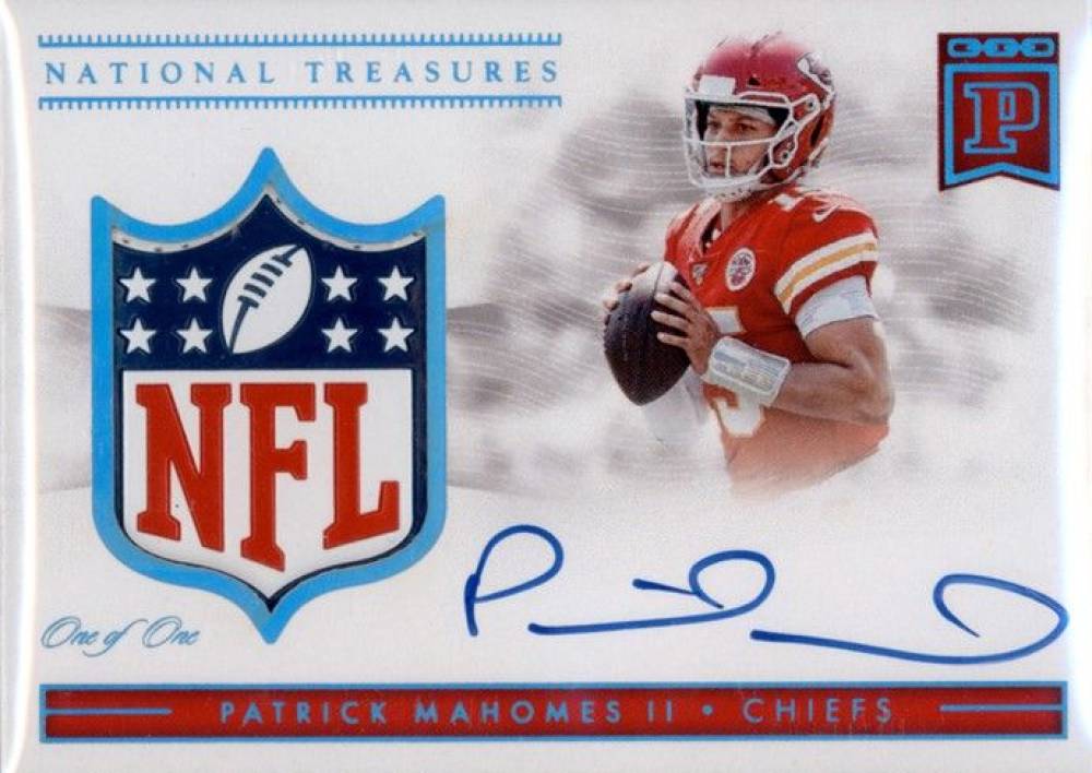 2019 Panini National Treasures Blockchain NFL Shield Autographs Patrick Mahomes II #SA-PM Football Card