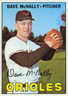 1967 Topps Dave McNally #382 Baseball Card