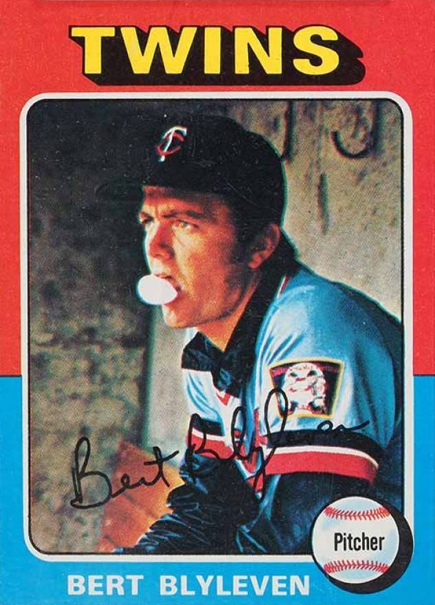 1975 Topps Mini Bert Blyleven #30 Baseball Card