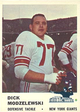 1961 Fleer Dick Modzelewski #76 Football Card