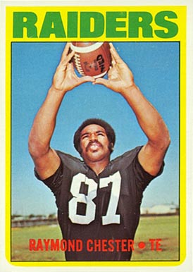 1972 Topps Raymond Chester #143 Football Card