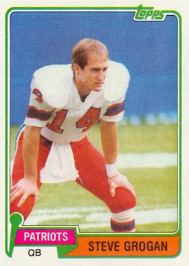 1981 Topps Steve Grogan #25 Football Card