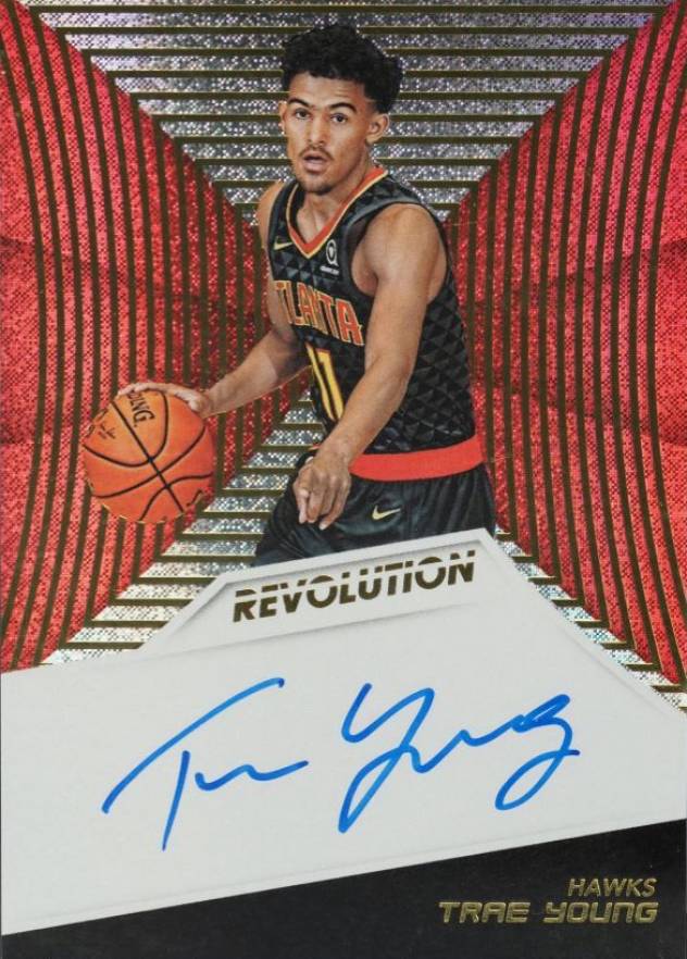 2018 Panini Revolution Rookie Autographs Trae Young #TYG Basketball Card