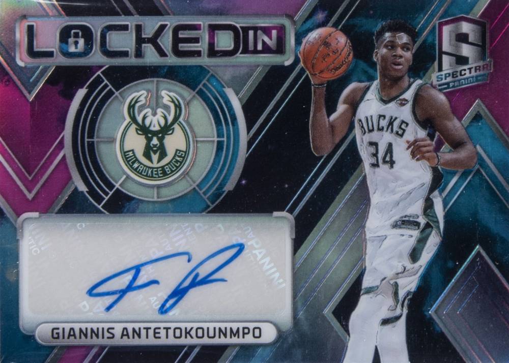 2017 Panini Spectra Locked in Autographs Giannis Antetokounmpo #GAN Basketball Card