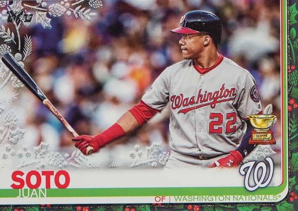 2019 Topps Holiday Juan Soto #8 Baseball Card