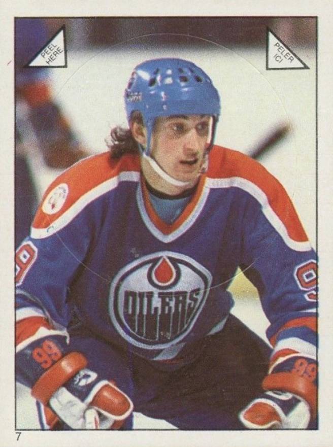 1983 O-Pee-Chee Sticker Wayne Gretzky #7 Hockey Card