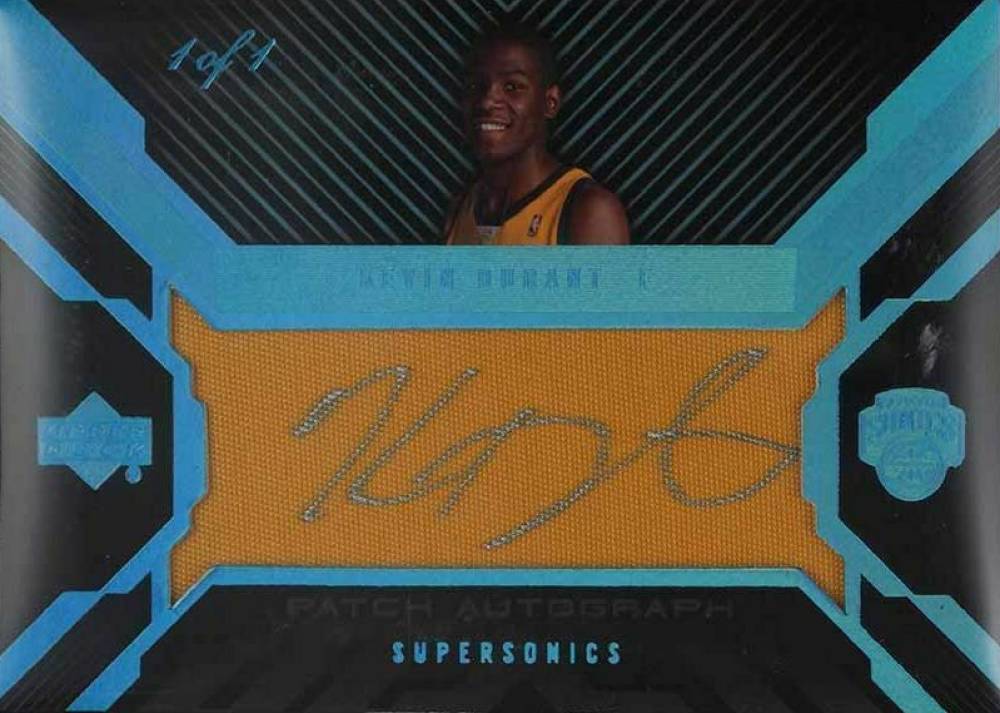 2007 Upper Deck Black Patches Autographs Kevin Durant #PMAKD Basketball Card