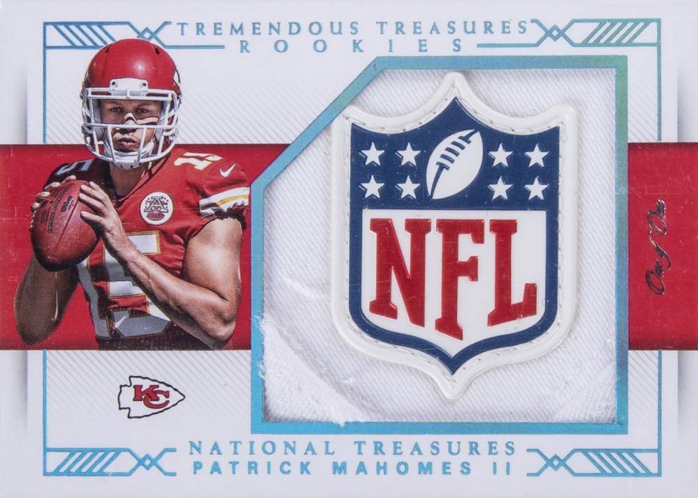 2017 Panini National Treasures Tremendous Treasures Rookies Patrick Mahomes II #2 Football Card