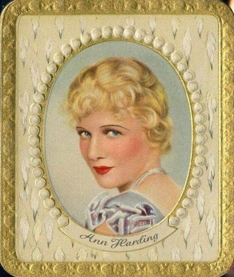 1934 Garbaty Cigarette Moderne Schonheitsgalerie Ann Harding #261 Non-Sports Card