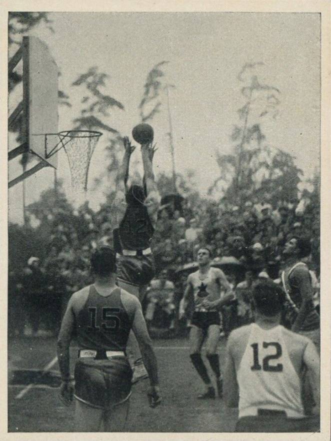 1936 Pet Cremer Olympia 1936 USA Basketball #76 Other Sports Card